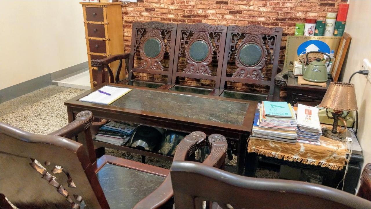 赤嵌厝child Come Home-依人數床位數計價開放房型 Tainan Zewnętrze zdjęcie